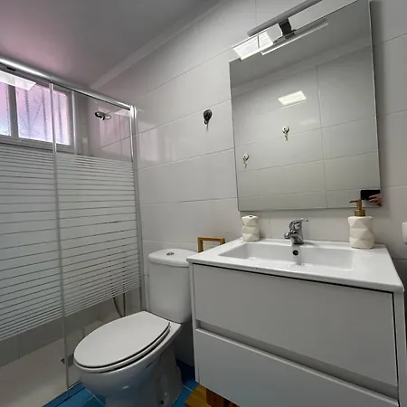 Apartamento Sunny With Terrace Coastal Area South *