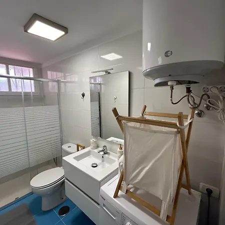 Apartamento Sunny With Terrace Coastal Area South *