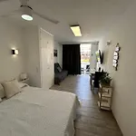 Sunny With Terrace Coastal Area South Apartment *