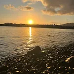 Sunny With Terrace Coastal Area South アパート アロナ