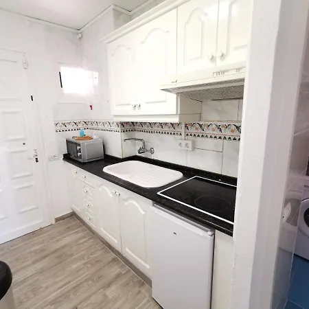 Apartment Sunny With Terrace Coastal Area South