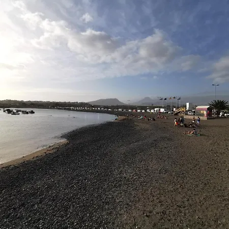 Sunny With Terrace Coastal Area South Lägenhet