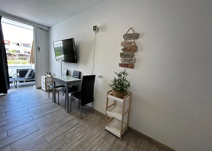 Sunny With Terrace Coastal Area South Апартаменты